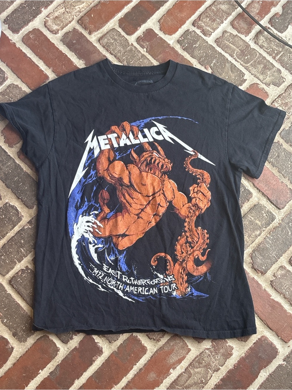 Vintage Metallica 2023 East Rutherford North American tour shirt